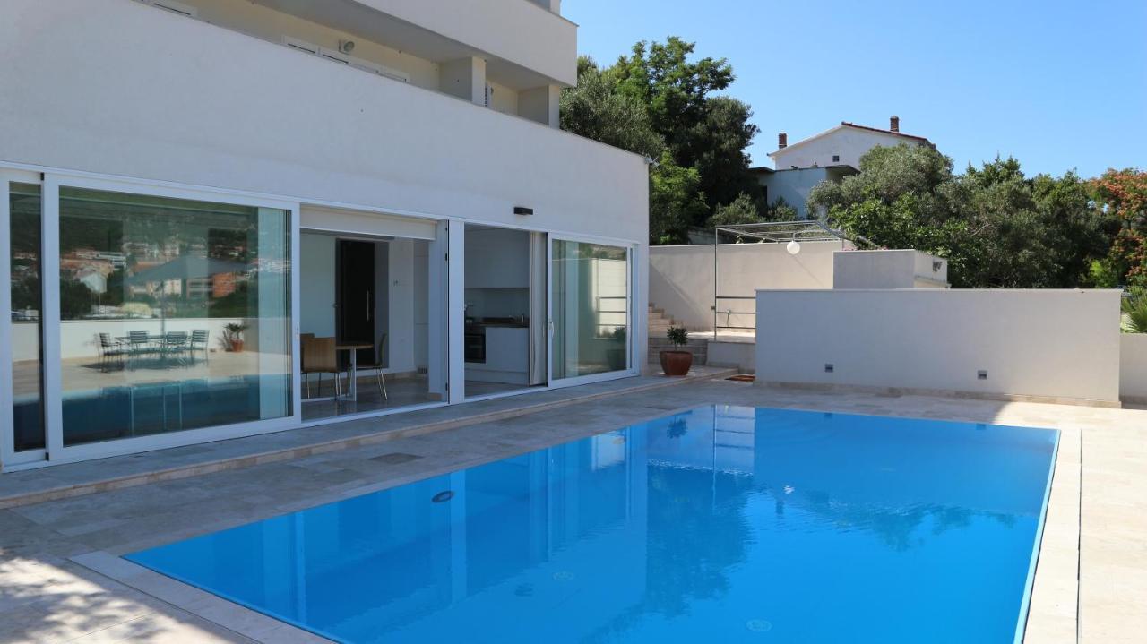 Apartamento Haus Helga Rab Town Exterior foto