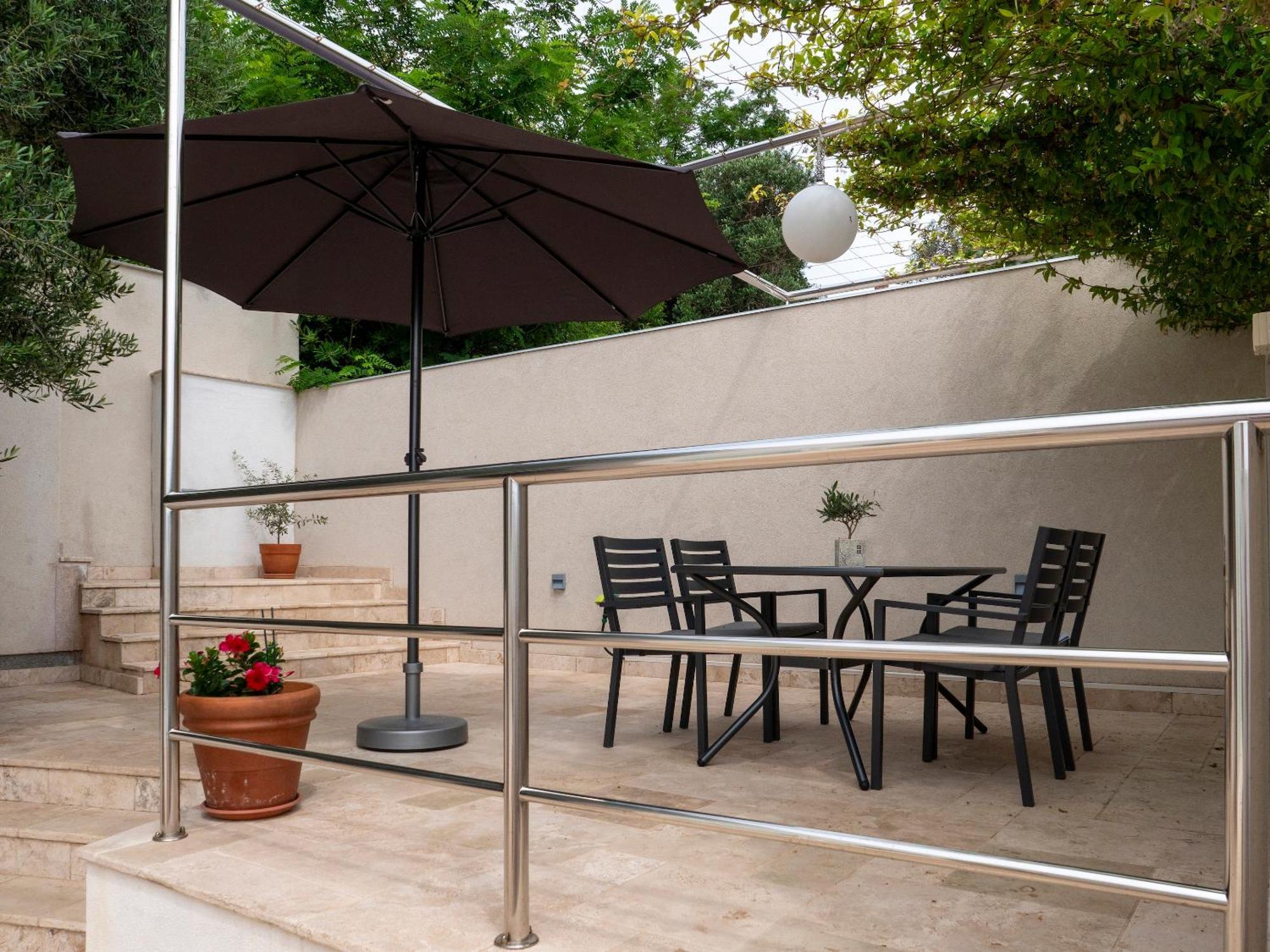Apartamento Haus Helga Rab Town Exterior foto