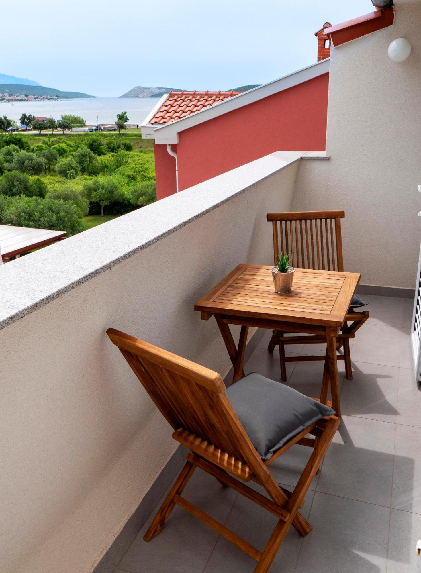 Apartamento Haus Helga Rab Town Exterior foto