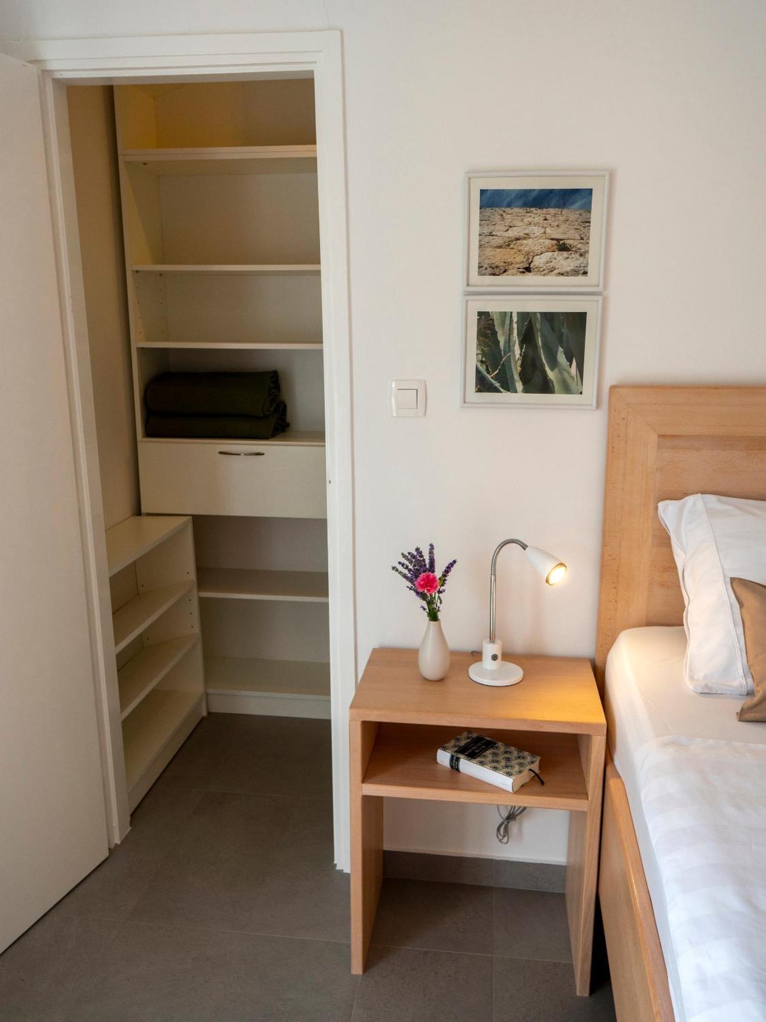 Apartamento Haus Helga Rab Town Exterior foto