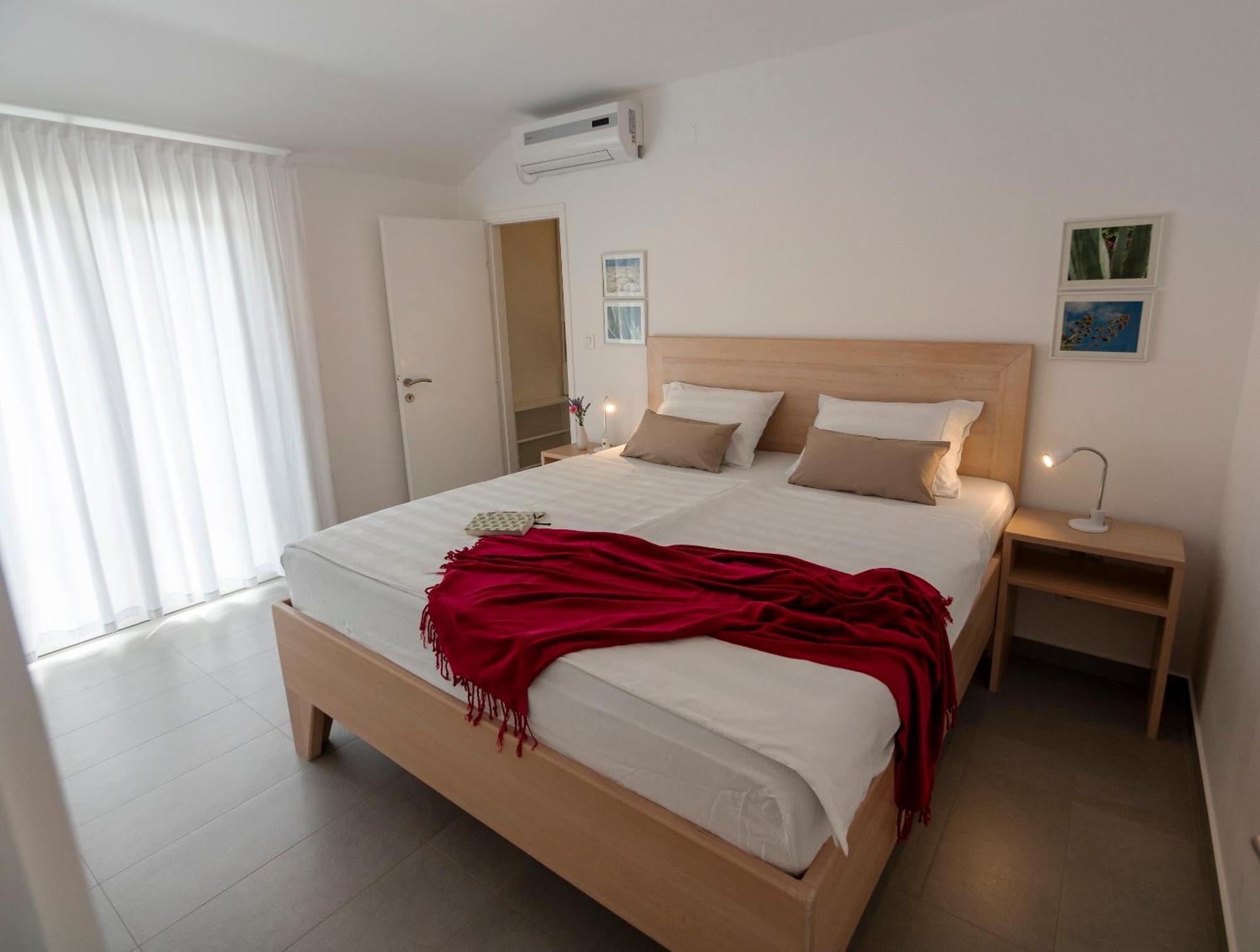 Apartamento Haus Helga Rab Town Exterior foto